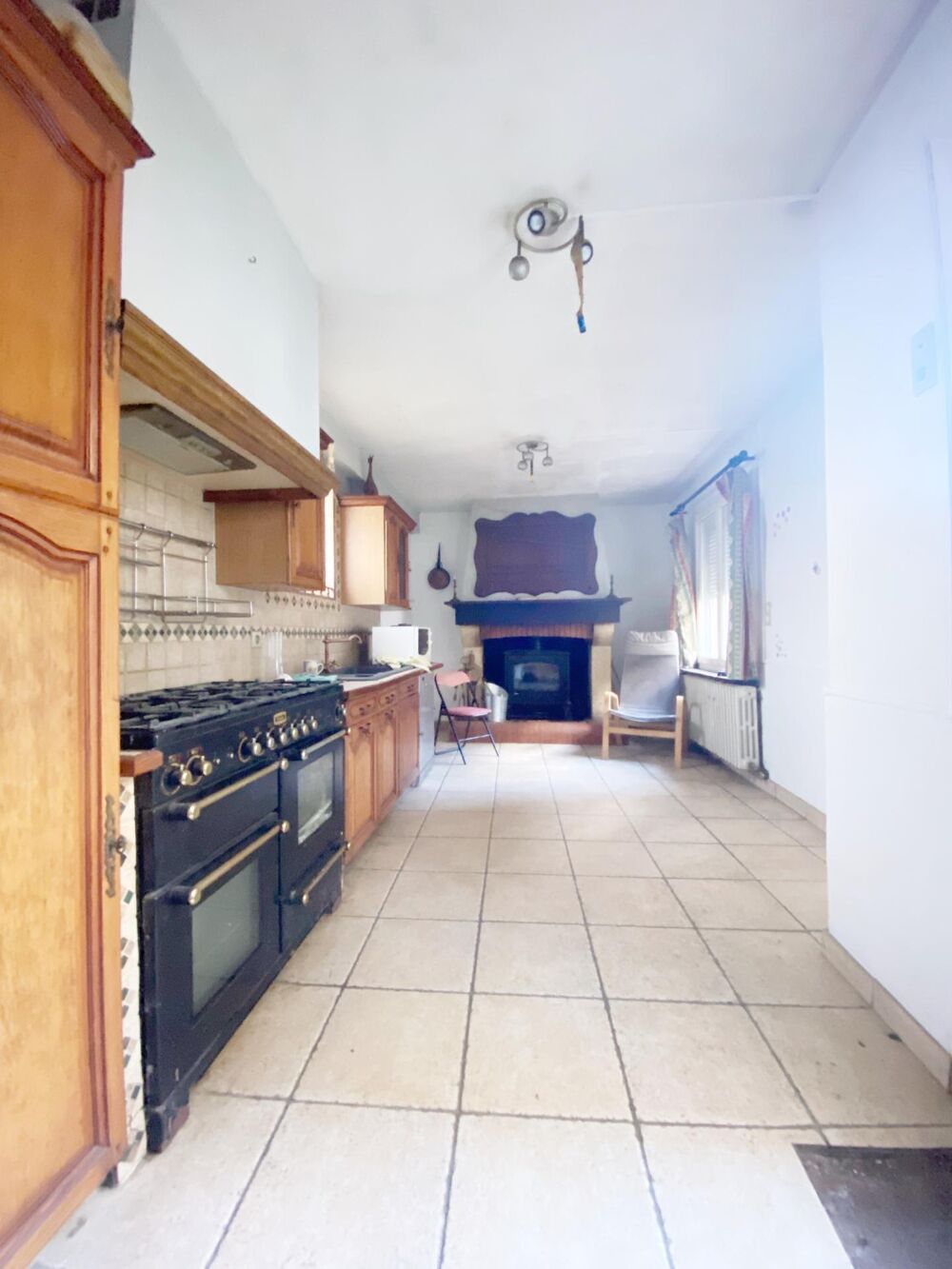 Vente Maison Maison Brassagaise au coeur du village avec double garages et cour interieur Brassac
