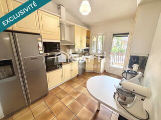  Maison � vendre 8 pi�ces 357 m�