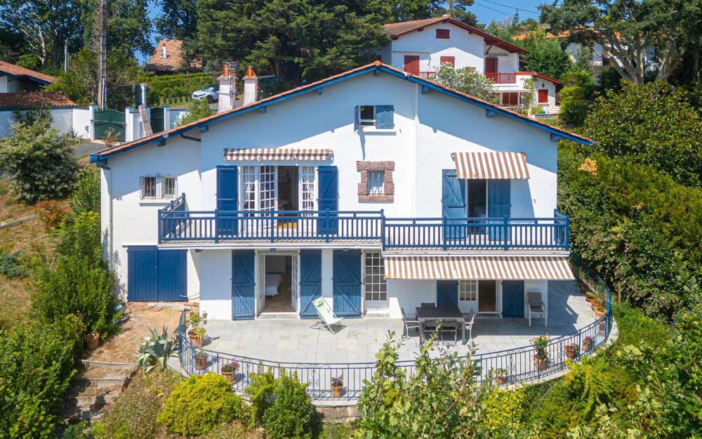 Vente Maison ST JEAN DE LUZ – NUE-PROPRIÉTÉ - 2 SEMAINES DE JOUISSANCE EN ÉTÉ - Maison 200 m2 avec terrain 2500 m2 - Femme 77 ans et Homme 76 Saint-jean-de-luz