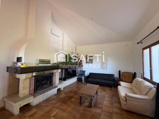  Maison � vendre 8 pi�ces 238 m�