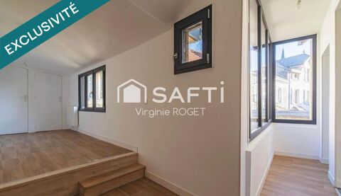   Exclusivit  chenay - Maison rnove de 125 m2 - 3 chambres- cour Maison - 5 pice(s) - 125 m