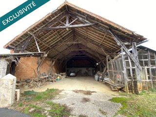  Immeuble à vendre 445 m²