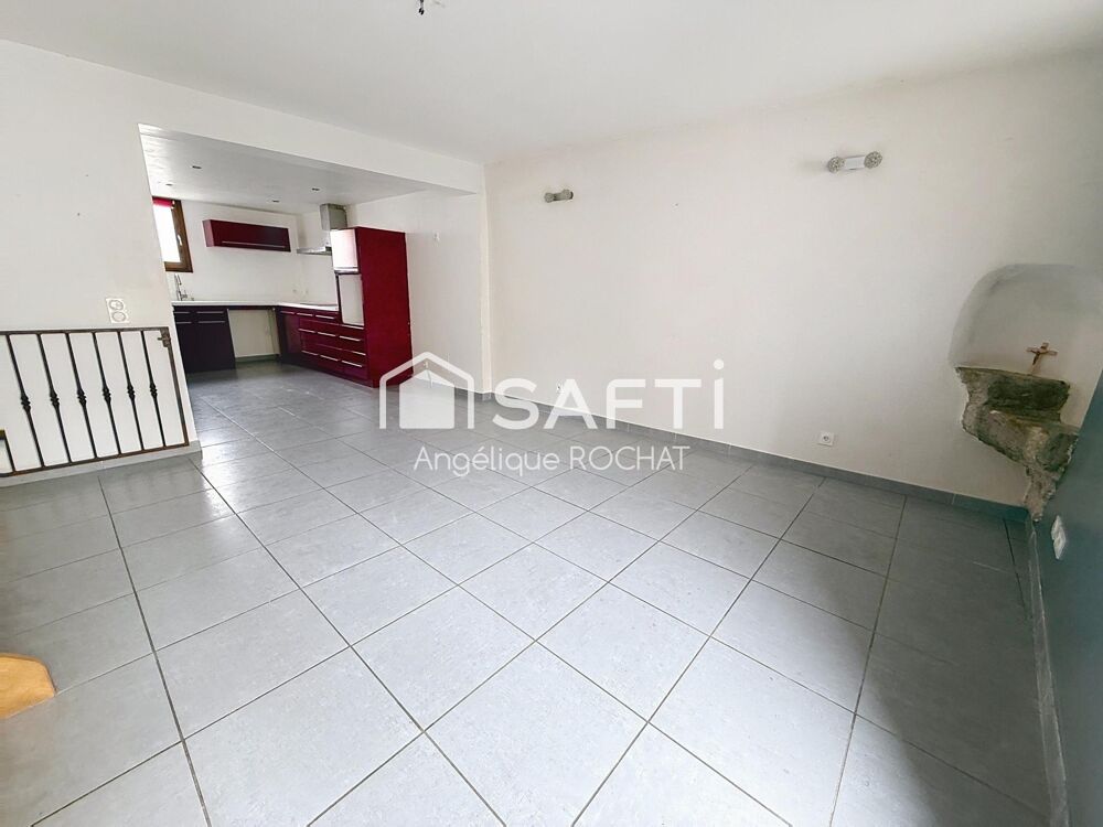 Co-exclusivité Maison de Village centre de Puissalicon T3 avec terrasses