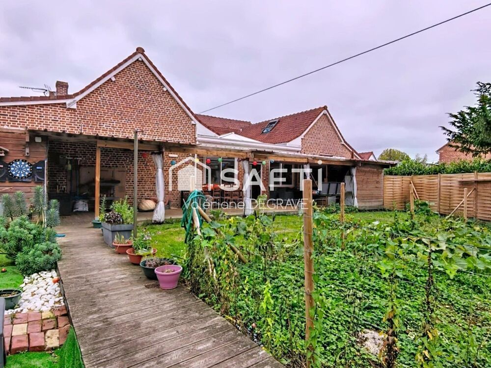 Maison 220 m² avec jardin et double garage