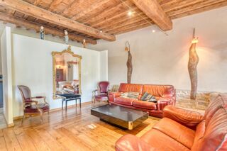  Maison  vendre 9 pices 342 m