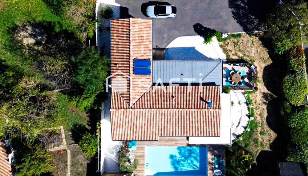 Vente Maison bien rare ...Magnifique maison californienne de 296m² au pied du plateau d angouleme Angoulême