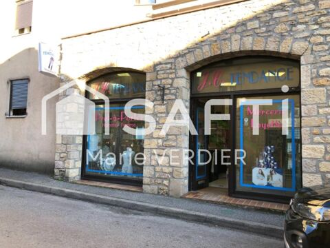 LOCAL COMMERCIAL AU CENTRE DU VILLAGE DE MONTBAZENS 49000 12220 Montbazens