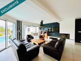  Maison  vendre 7 pices 205 m