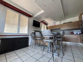  Maison � vendre 7 pi�ces 290 m�