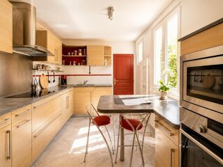  Maison à vendre 8 pièces 240 m²