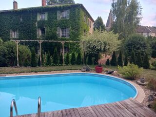  Maison à vendre 15 + pièces 552 m²