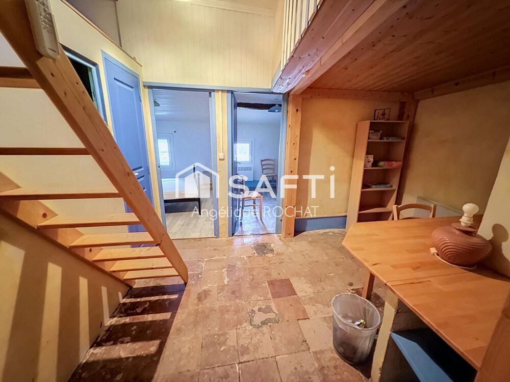 Maison de village 78 m² sur 3 niveaux avec garage  Faugères  99 000 €