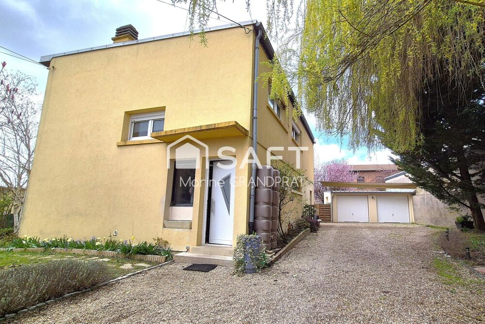 Maison rénovée avec jardin calme, proche centre ville