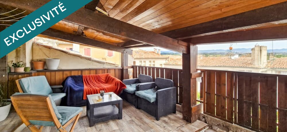 Une terrasse sur les toits de Pertuis