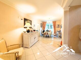  Maison à vendre 6 pièces 215 m²