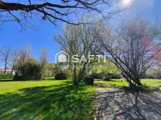  Maison à vendre 11 pièces 232 m²