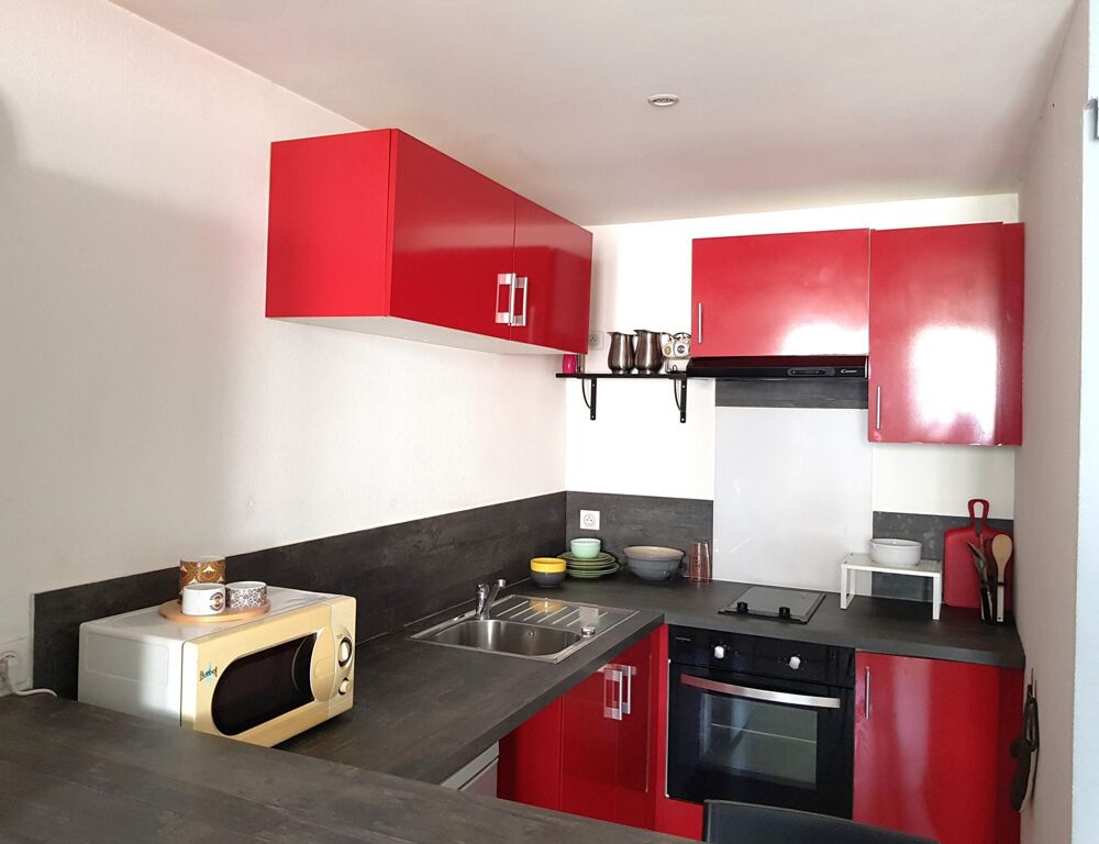 Studio meublé refait à neuf