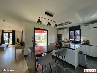  Maison à vendre 5 pièces 166 m²