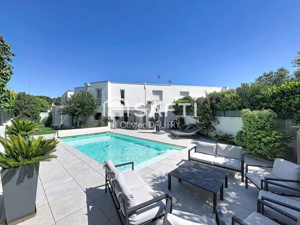 Villa prête à vivre  Piscine et Jardin intimiste -