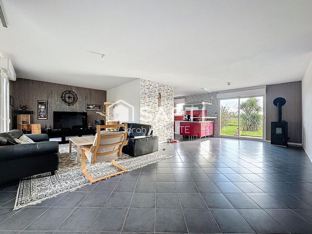 Vente Maison Maison de 115 m2 avec piscine et une vue dégagée Libourne