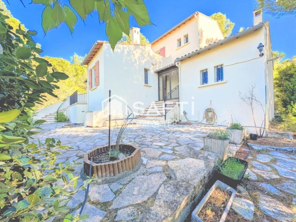 Vente Maison MAISON DE 125 M², 4 CHAMBRES AVEC GARAGE ET JARDIN Châteaurenard