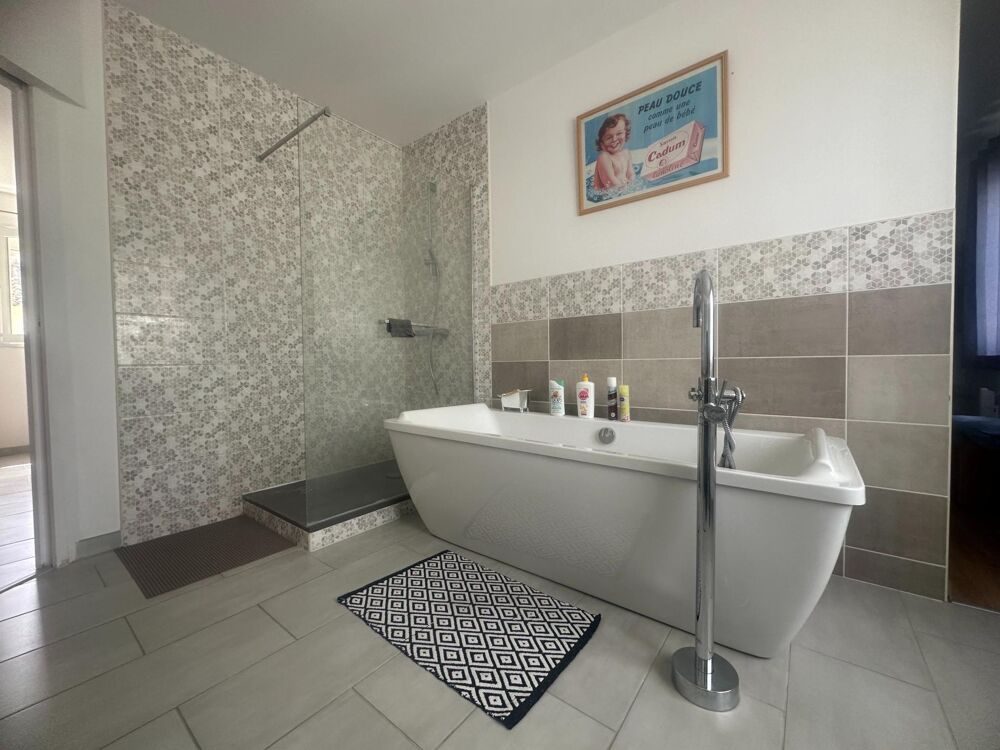 Vente Maison Les Rocs : maison avec jardin facile à vivre Poitiers
