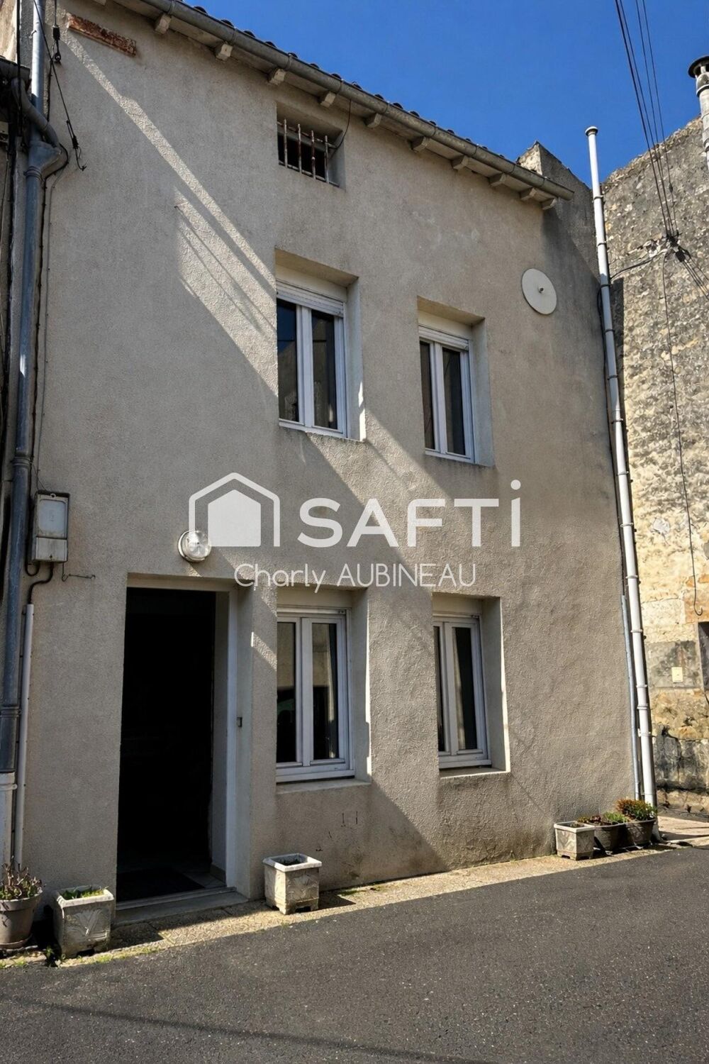 Vente Maison Maison de ville  – Proche commodités –   Niort Niort