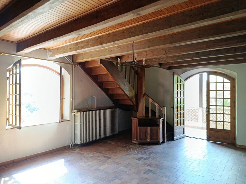 Vente Maison A SAISIR ensemble immobilier en pierre au coeur du village de Aizac Aizac