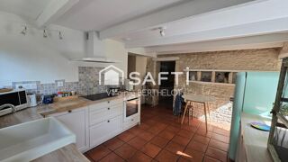 Vente Maison CHARME ET AUTHENTICITE /ANCIENNE FERME RESTAUREE/  7 PIECES / DEPENDANCE/ 2210 M2 DE TERRAIN /  A 30 MINUTES DE NIORT ! Secondigne-sur-belle