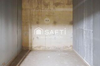  Parking / Garage  vendre 12 m