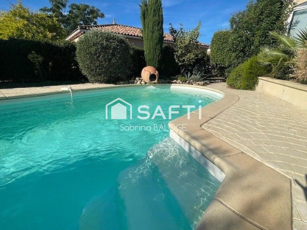 Vente Maison Villa d'environ 110m2  sur un grand terrain arboré Canet