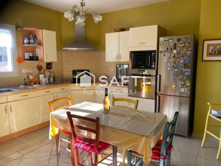  Maison  vendre 5 pices 141 m