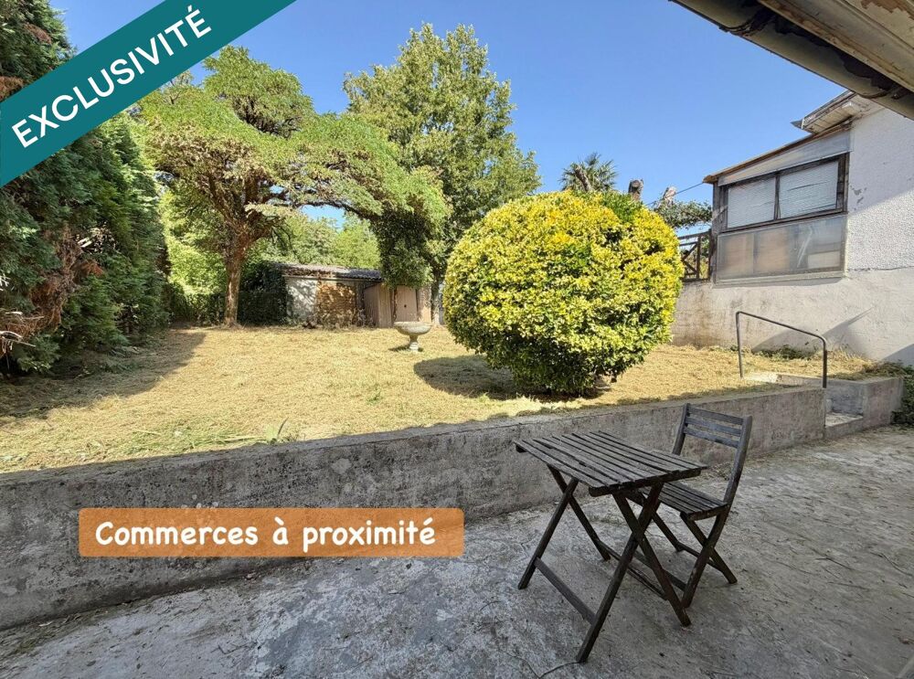 MAISON DE VILLE AVEC JARDIN PROCHE COMMERCES