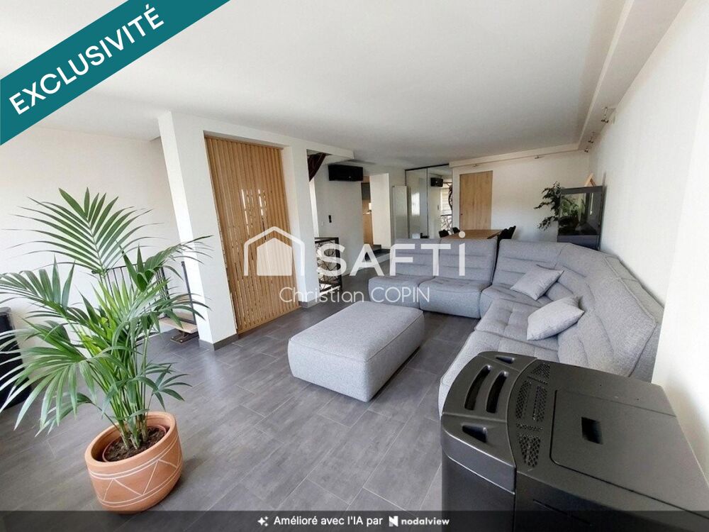 Vente Maison MAISON T6 +TERRASSE +GARAGE +PLACE  PARKING PRIVÉE Six-fours-les-plages