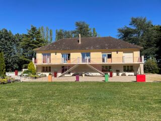  Maison à vendre 11 pièces 367 m²