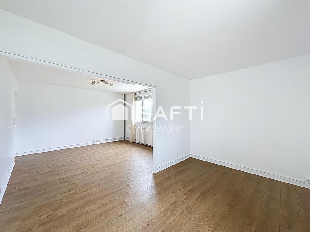 Vente Appartement Appartement Traversant et baigné de lumière, 2 chambres, loggia et gardien – le confort au quotidien Reims