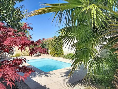   Maison plain pied - T 4 - Garage et Piscine Maison - 4 pi�ce(s) - 104 m�