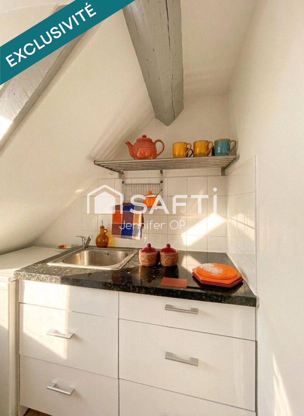 Vente Appartement Luminosité, vue dégagée et charme parisien intact Paris 10