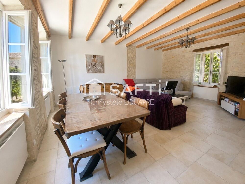 Vente Maison Maison charentaise 3 chambres avec une possible en RDC avec piscine et grand jardin Matha