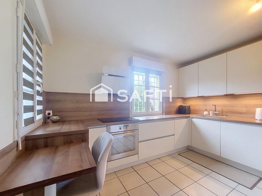 Vente Appartement T3 - 60m2 - Espace extérieur - Place de parking en sous-sol. Poissy