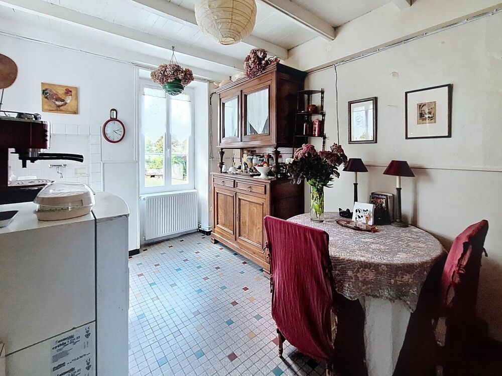 Vente Maison Maison charentaise en moellons Avy