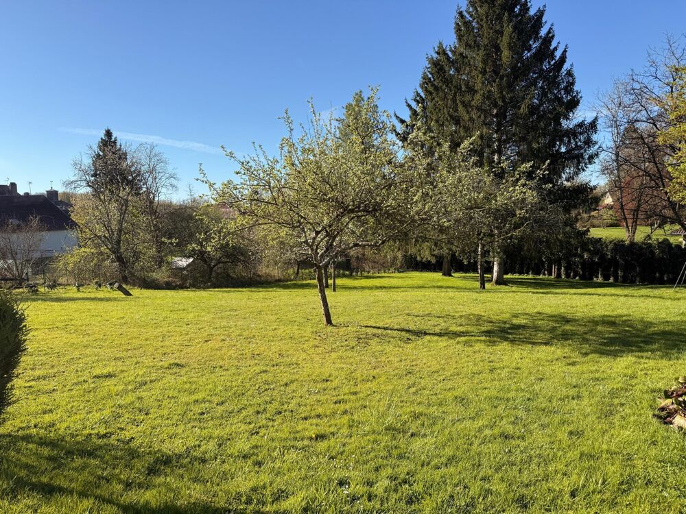 Vente Maison Maison de 110 m2, 3 ch, garage de 80 m2 et terrain de 2379 m2 Boult