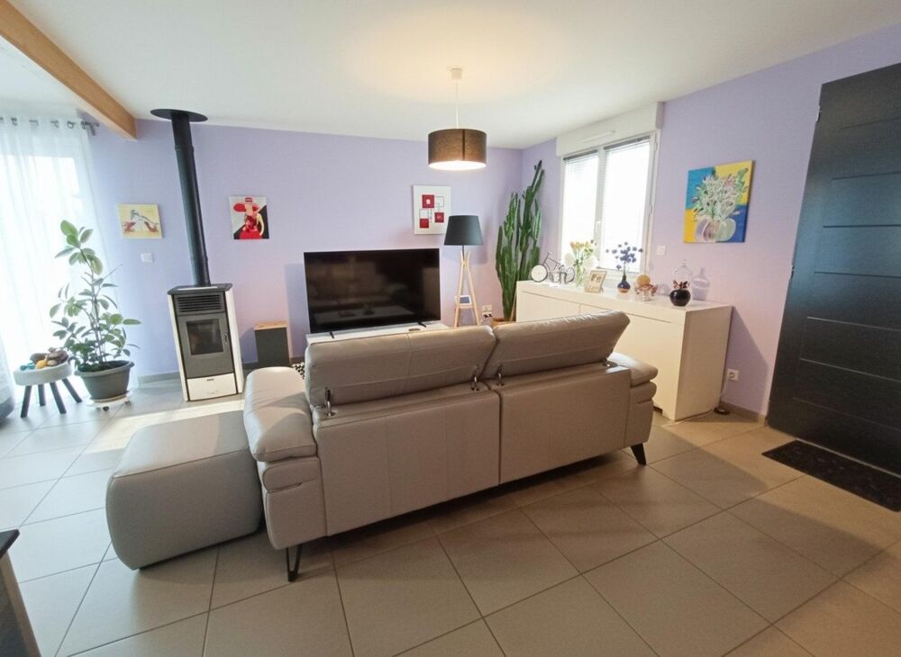 Location Maison Maison contemporaine avec 4 chambres, double garage et jardin Montaudin