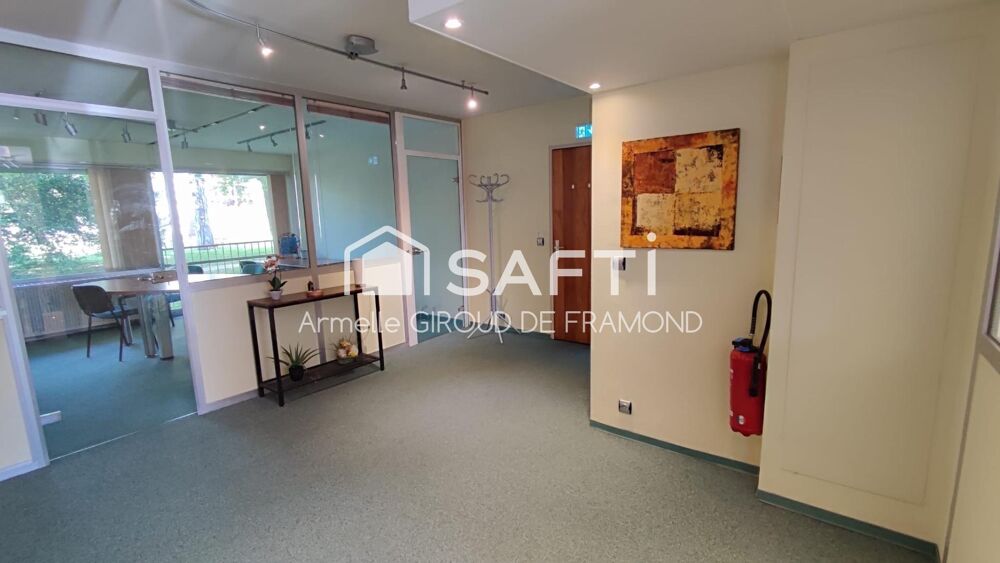 Vente Appartement Bel appartement 100 m2 sans vis-à vis au RDC, 4 pièces avec grand parc arboré privé et tennis. Une cave et un garage complètent Mulhouse
