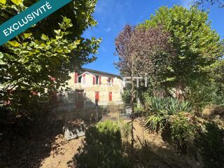 Maison 8 pièces 320 m² · à Castillon-la-Bataille · 320 m² · 150 000 €
