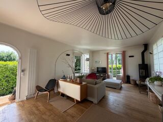  Maison à louer 6 pièces 135 m²