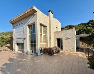  Maison � vendre 4 pi�ces 135 m�
