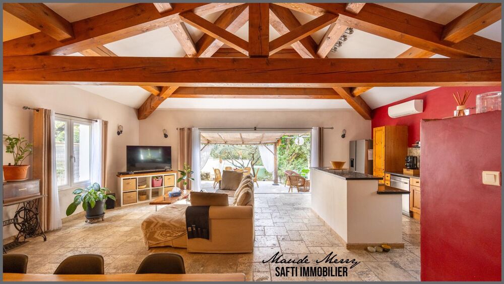 Villa plain-pied 125 m2 - superbe pièce de vie avec très grande baie à galandage - 4 chambres - très belle terrasse - piscine ho