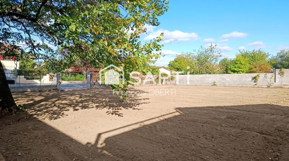 Vente Terrain Beau terrain plat sans vis-à-vis avec tout à pieds Labarthe-sur-leze