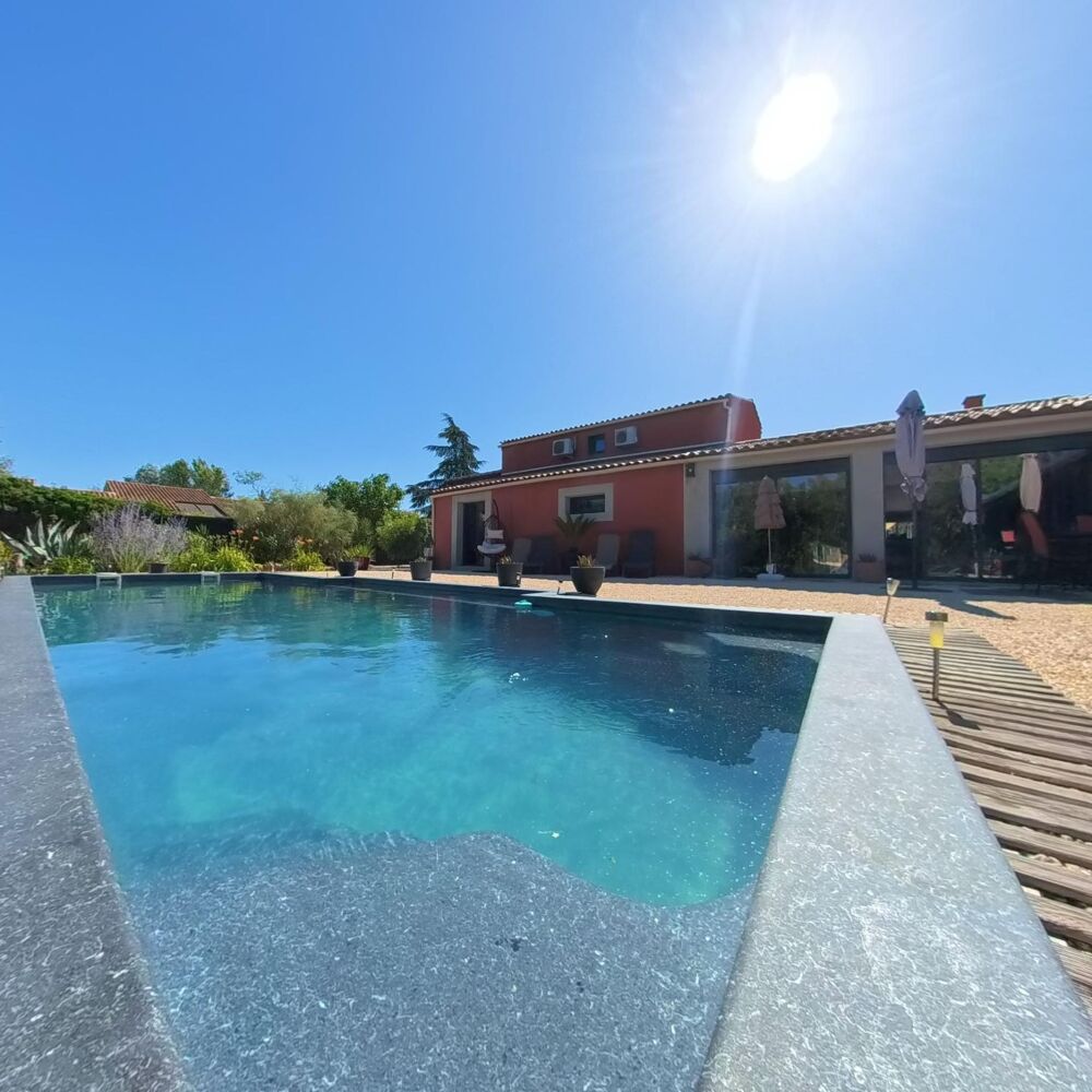 Vente Maison MAISON INDIVIDUELLE - MORIÈRES-LÈS-AVIGNON - 146 m² - DPE C Morieres-les-avignon